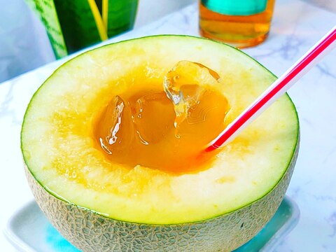 【おうちカクテル】ゴージャス☆丸ごとメロン♪